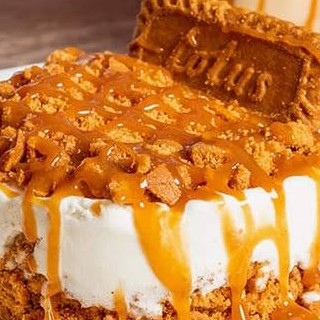 مادنيس لوتس 