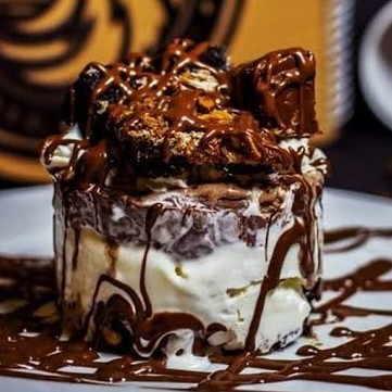 مادنيس نوتيلا