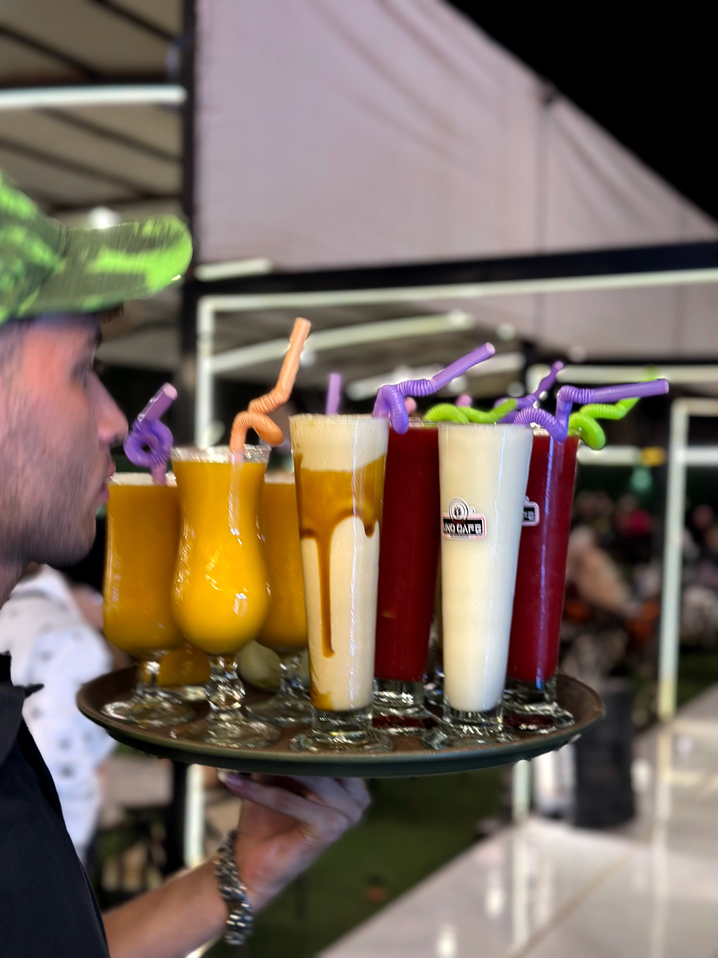 ايس لاتيه ماتشا فراولة 